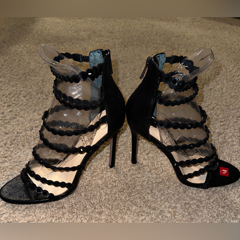 Black dress sandals